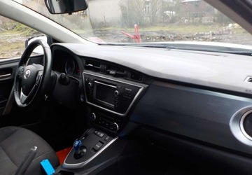 Toyota Auris II 2014 Toyota Auris Okazja 1.8 Hybryda 99KM, zdjęcie 15
