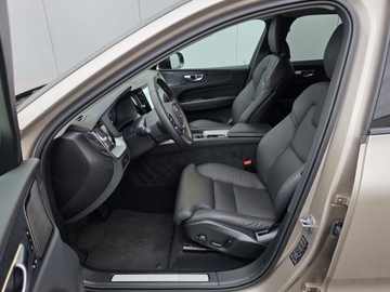 Volvo XC60 II 2025 Volvo XC 60 FV23 Plus Dark B5 B 250 KM AWD Aut Skó, zdjęcie 11