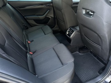 Skoda Octavia IV Liftback 1.5 TSI EVO 150KM 2023 Skoda Octavia 1.5TSI 150KM Sportline DSG l LED Mat, zdjęcie 8