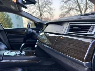 BMW Seria 7 F01 Sedan 750i 407KM 2008 BMW 750 F01|V8 407KM|Automat|Silnik po remoncie, zdjęcie 34