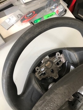 РУЛЕВОЕ КОЛЕСО RENAULT MASTER III WORN 484300031R