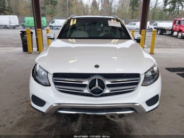 Mercedes GLC C253 2018 Mercedes-Benz GLC 300 4Matic 2018 2.0L 2.0 Benzyna 241KM, zdjęcie 8