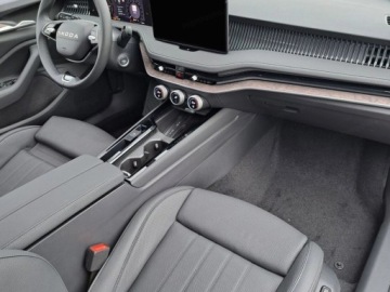 Skoda Superb IV Liftback 2.0 TSI 204KM 2025 SKODA Superb L&amp;K 2.0 TSI DSG Sedan 204KM 2025, zdjęcie 8