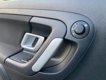 Skoda Fabia II Kombi 1.4 i 16V 85KM 2009 Skoda Fabia Skoda Fabia 1.4 MPI 5- Drzwi Klimatyzacja Bez Korozji Full Ser, zdjęcie 21