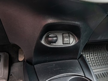 Toyota Yaris III Hatchback 5d Facelifting 1.33 Dual VVT-i 99KM 2016 TOYOTA Yaris 1.33 Premium Hatchback 99KM 2016, zdjęcie 17