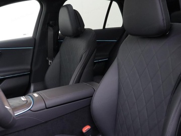 Mercedes Klasa E W214 Kombi 2.0 220d 197KM 2023 E Klasa 220 d AMG Estate 2.0 (197KM) 2023, zdjęcie 6
