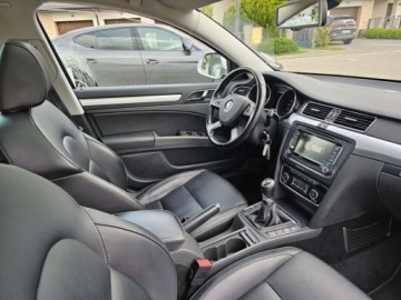 Skoda Superb II Outdoor 1.6 TDI CR DPF 105KM 2015 Skoda Superb ___Platinum___BiXenon LED Navi Kamera Panorama___Gwarancja___, zdjęcie 36