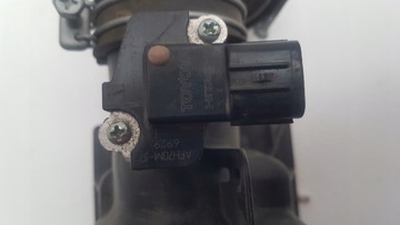 TOYOTA OE 22204-75030 VÁHA VZDUCHU