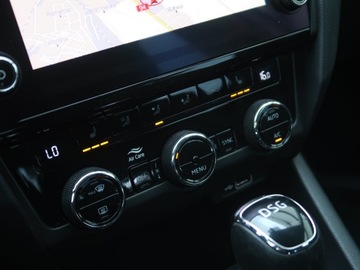 Skoda Octavia III Kombi Facelifting 2.0 TDI 150KM 2020 Skoda Octavia 2.0 TDI, Salon Polska, zdjęcie 14
