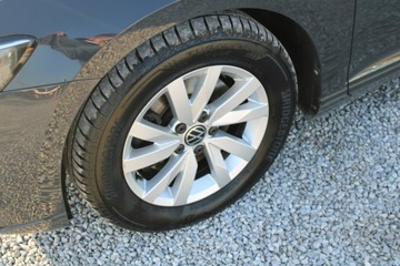 Volkswagen Passat B8 Limousine Facelifting 1.5 TSI EVO 150KM 2021 Volkswagen Passat ESSENCE App-Connect LED F-vat, zdjęcie 10