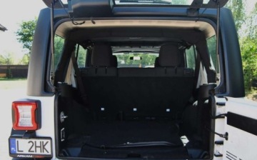 Jeep Wrangler III Unlimited Facelifting 3.6 V6 Pentastar 284KM 2017 Jeep Wrangler GWARANCJA, 2017r., 3.6 Benzyna, Automat, Po duzym serwisie,, zdjęcie 7