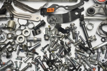 YAMAHA YZF-R1M 1000 RN65 20-24 БОЛТЫ ВИНТЫ