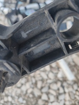 FF VÝZTUHA BLATNÍKU PRAVÝ PŘEDNÍ NISSAN JUKE F15 10- 1.6 16V 62222-BA60A