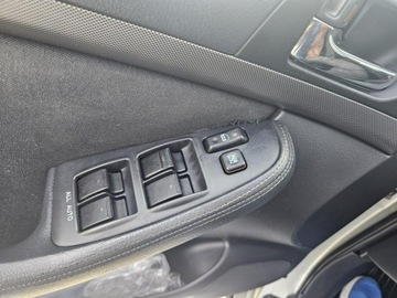 Toyota Avensis II Kombi 1.8 VVT-i 129KM 2004 Toyota Avensis kombi, zdjęcie 12