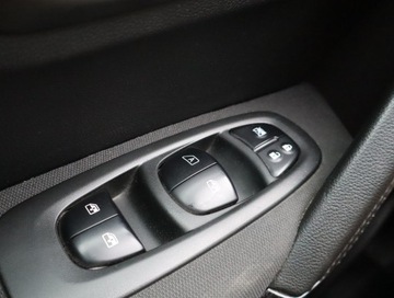 Renault Kadjar Crossover 1.6 dCi 130KM 2016 Renault Kadjar 1.6 dCi, Salon Polska, Klima, zdjęcie 12