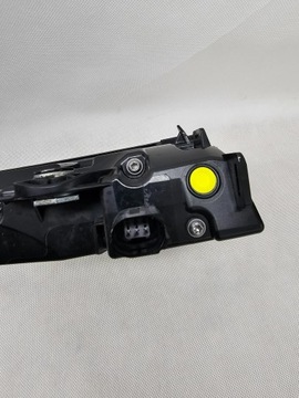 PORSCHE TAYCAN 9J1 SVĚTLO ZADNÍ PRAVÁ LEVÝ CLONA (KRYT) EVROPA 9JA945082F