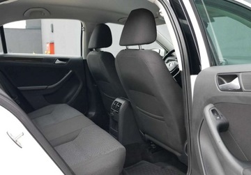 Volkswagen Jetta VI Sedan Facelifting 2.0 TDI 110KM 2017 Volkswagen Jetta 2.0 TDI 110HP Klimatronic Salon Pl. II.wlasciciel GWARANC, zdjęcie 26