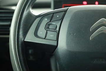 Citroen C4 Cactus Crossover 1.2 PureTech 82KM 2016 Citroen C4 Cactus 1.2 PureTech, Navi, Klima, zdjęcie 13