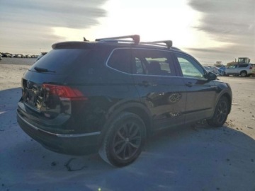 Volkswagen Tiguan II 2022 Volkswagen Tiguan 2022 Volkswagen Tiguan 2.0T SE , od firmy ubezpieczeniow, zdjęcie 4