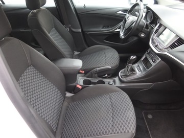 Opel Astra K Hatchback 5d 1.0 Turbo 105KM 2018 Opel Astra 1.0 Turbo, Salon Polska, Klima, zdjęcie 8
