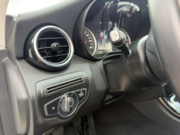 Mercedes Klasa C W205 Kombi Facelifting 1.6 180 156KM 2018 Mercedes C 180 Manual | Bezwypadkowy |Serwisowany, zdjęcie 36