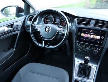 Volkswagen Golf VII Variant Facelifting 1.6 TDI-CR DPF BMT 115KM 2017 VW Golf 1.6 TDI, Salon Polska, Navi, Klima, zdjęcie 6
