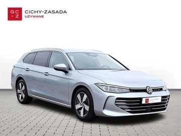Volkswagen Passat B8 Variant Facelifting 2.0 TDI SCR 150KM 2025 Volkswagen Passat Variant 150KM TDI DSG Elegance IQDrive Alu17 Kamera360 H, zdjęcie 2