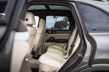 Porsche Cayenne II SUV 4.8 V8 420KM 2013 Porsche Cayenne GTS, Salon Polska, Serwis ASO, zdjęcie 22