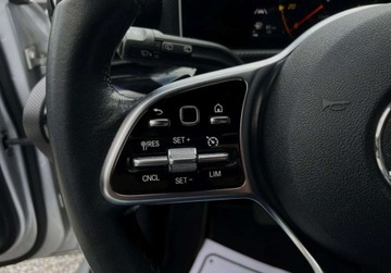 Mercedes Klasa A W177/V177 Hatchback 1.5 180d 116KM 2018 Mercedes-Benz Klasa A kamera 1.5D NAVI gwarancja LED 1.5 Diesel, zdjęcie 21
