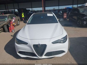 Alfa Romeo Giulia II Sedan Facelifting 2.0 Turbo 280KM 2020 Alfa Romeo Giulia 2020 2.0l 2.0 Benzyna 280KM, zdjęcie 7