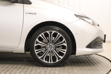 Toyota Auris II Hatchback 5d 1.8 HSD 136KM 2013 Toyota Auris Hybrid, Automat, Skóra, Navi, Klima, zdjęcie 14