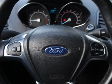 Ford Ecosport II SUV 1.0 Ecoboost 125KM 2016 Ford Ecosport 1.0 EcoBoost, Skóra, Klima, zdjęcie 11
