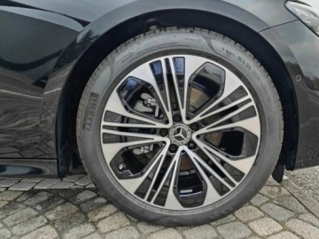 Mercedes Klasa E W214 Sedan 2.0 200 204KM 2025 E Klasa 200 4-Matic Avantgarde 2.0 (204KM) 2025, zdjęcie 16
