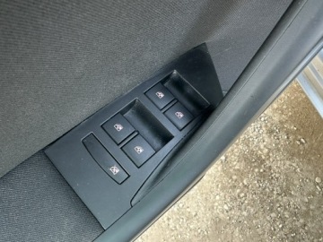 Opel Astra J Sedan 1.6 CDTI ecoFLEX 110KM 2015 Opel Astra Nawigacja/ Zamiana/ Kredyt, zdjęcie 10