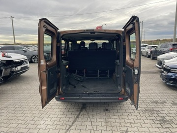 Opel Vivaro B Kombi Extra Long H1 2,9t 1.6 BiTurbo 125KM 2017 Opel Vivaro Edition Klima 9 osobowy 125KM, zdjęcie 3