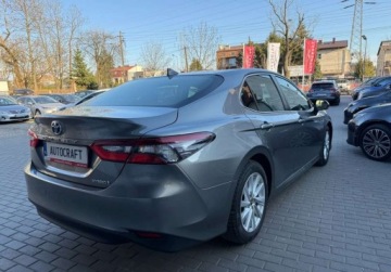 Toyota Camry IX Sedan 2.5 Hybrid Dynamic Force 218KM 2021 Toyota Camry salon Polska, FV-VAT 23, serwis ASO, Gwarancja 2.5 Hybryda, zdjęcie 31