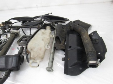 Болты + ось + лапка и т.д. Yamaha R-6, 01r RJ03