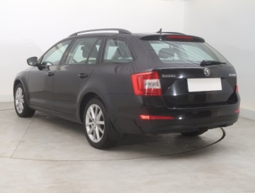 Skoda Octavia III Kombi 2.0 TDI CR DPF 150KM 2013 Skoda Octavia 2.0 TDI, Salon Polska, DSG, VAT 23%, zdjęcie 3