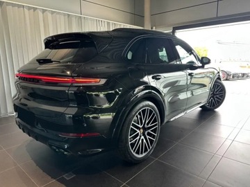 Porsche Cayenne III SUV Plug-In Facelifting 3.0 470KM 2025 PORSCHE Cayenne E-Hybrid Black Edition Suv 3.0 (470KM) 2025, zdjęcie 3