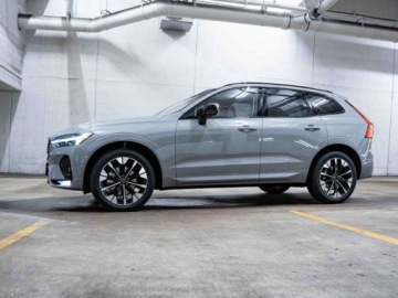 Volvo XC60 II 2026 VOLVO XC60 B5 AWD Ultra Dark Suv 2.0 (250KM) 2026, zdjęcie 1