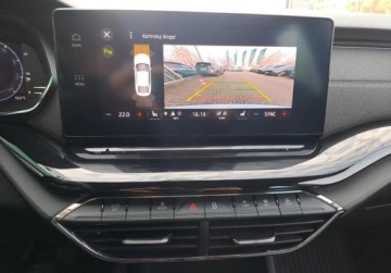 Skoda Octavia IV Liftback 1.5 TSI EVO 150KM 2023 Skoda Octavia Style 1,5 TSI E-Tec 150KM Virtual Grzane FotSerwis ASO Salon, zdjęcie 15