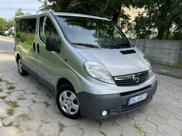 Opel Vivaro A 2011 Opel Vivaro Zarejestrowany Klima 2.0 DCi 9-osobowy