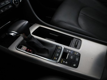 Kia Optima II Sedan PHEV 2.0 GDI 205KM 2016 Kia Optima PHEV skóra panorama navi harman/kardon, zdjęcie 27