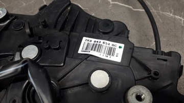 2K0843654BC ZÁMEK DVEŘE PRAVÝ ZADNÍ VW CADDY IV