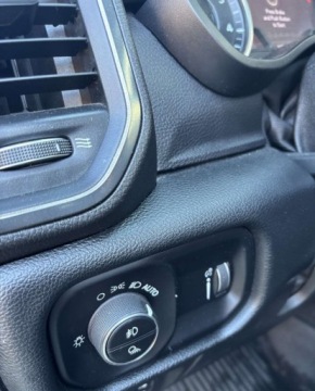 Dodge Ram V 2019 Dodge RAM Dodge RAM IV ZadbanyNiski przebieg 3.0 Diesel 244KM, zdjęcie 11