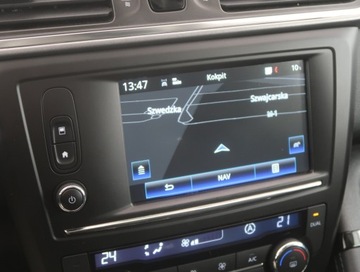 Renault Kadjar Crossover 1.2 Energy TCe 130KM 2016 Renault Kadjar 1.2 TCe, Navi, Klima, Klimatronic, zdjęcie 11