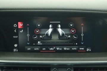 Alfa Romeo Stelvio SUV Facelifting 2.0 Turbo 200KM 2021 Alfa Romeo Stelvio 2.0 Turbo Q4, Salon Polska, zdjęcie 15