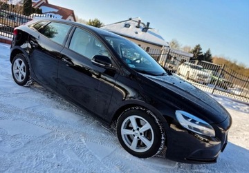 Volvo V40 II Hatchback Facelifting 1.5 T3 152KM 2017 Volvo V40 T3 AUTOMAT 1-Wl Salon Polska 2xOpony 1.5 Benzyna 152KM, zdjęcie 38