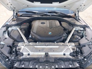 BMW Seria 4 G22-23-26 2022 BMW Seria 4 M440i Gran Coupe xDrive 2022 3.0l 3.0 Benzyna 382KM, zdjęcie 8