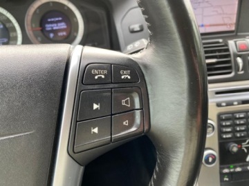 Volvo XC60 I SUV 2.0 D3 163KM 2010 Volvo XC 60 LEDY AUTOMAT NAWIGACJA TEMPOMAT PARKTRONIC163 KONIE ZAREJESTRO, zdjęcie 18